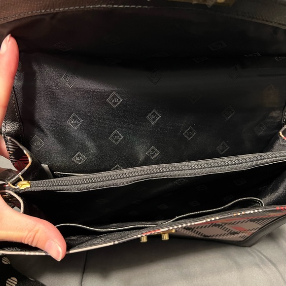 Vera Bradley crossbody satchel and matching scarf in Sophia plaid - Picture 6 of 8